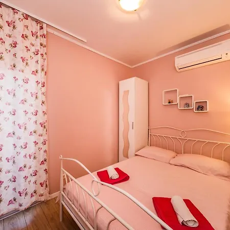 Апартаменты Paula